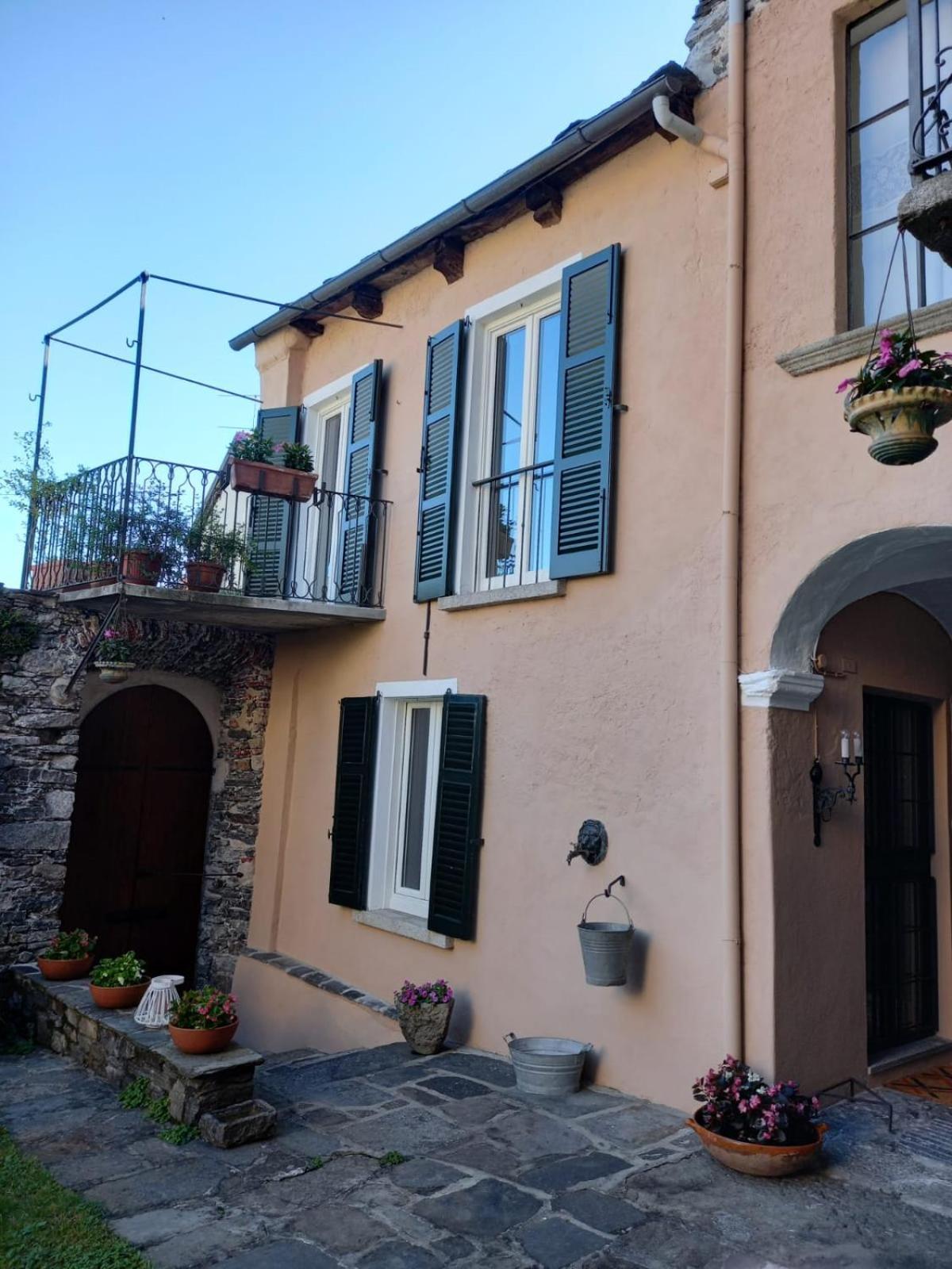 Casa Longhi Apartment Orta San Giulio Luaran gambar