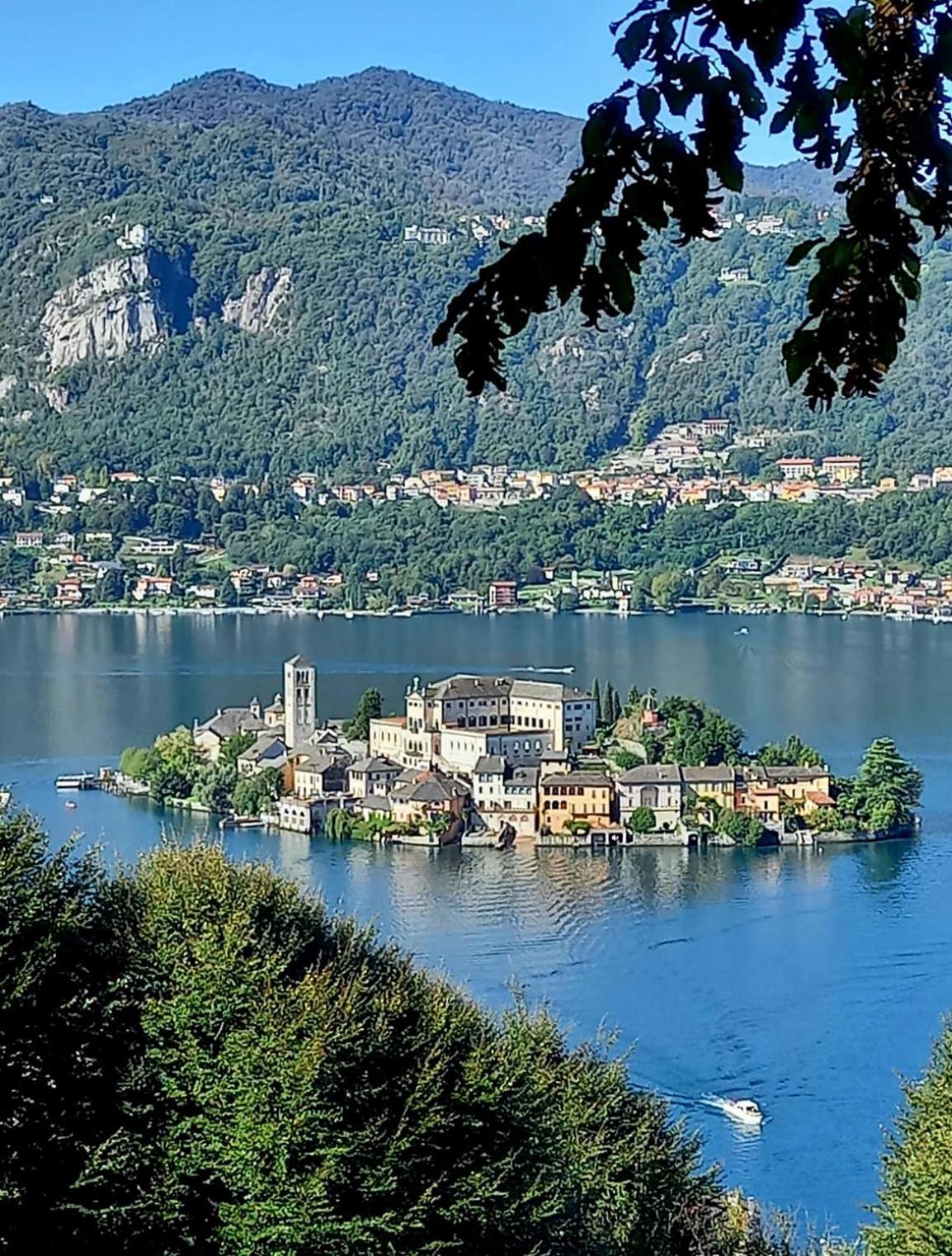 Casa Longhi Apartment Orta San Giulio Luaran gambar