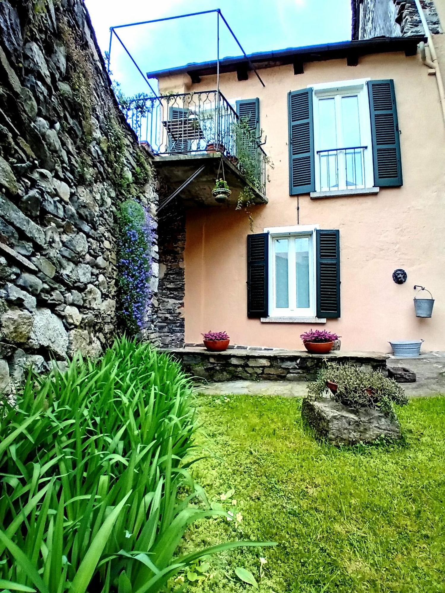Casa Longhi Apartment Orta San Giulio Luaran gambar