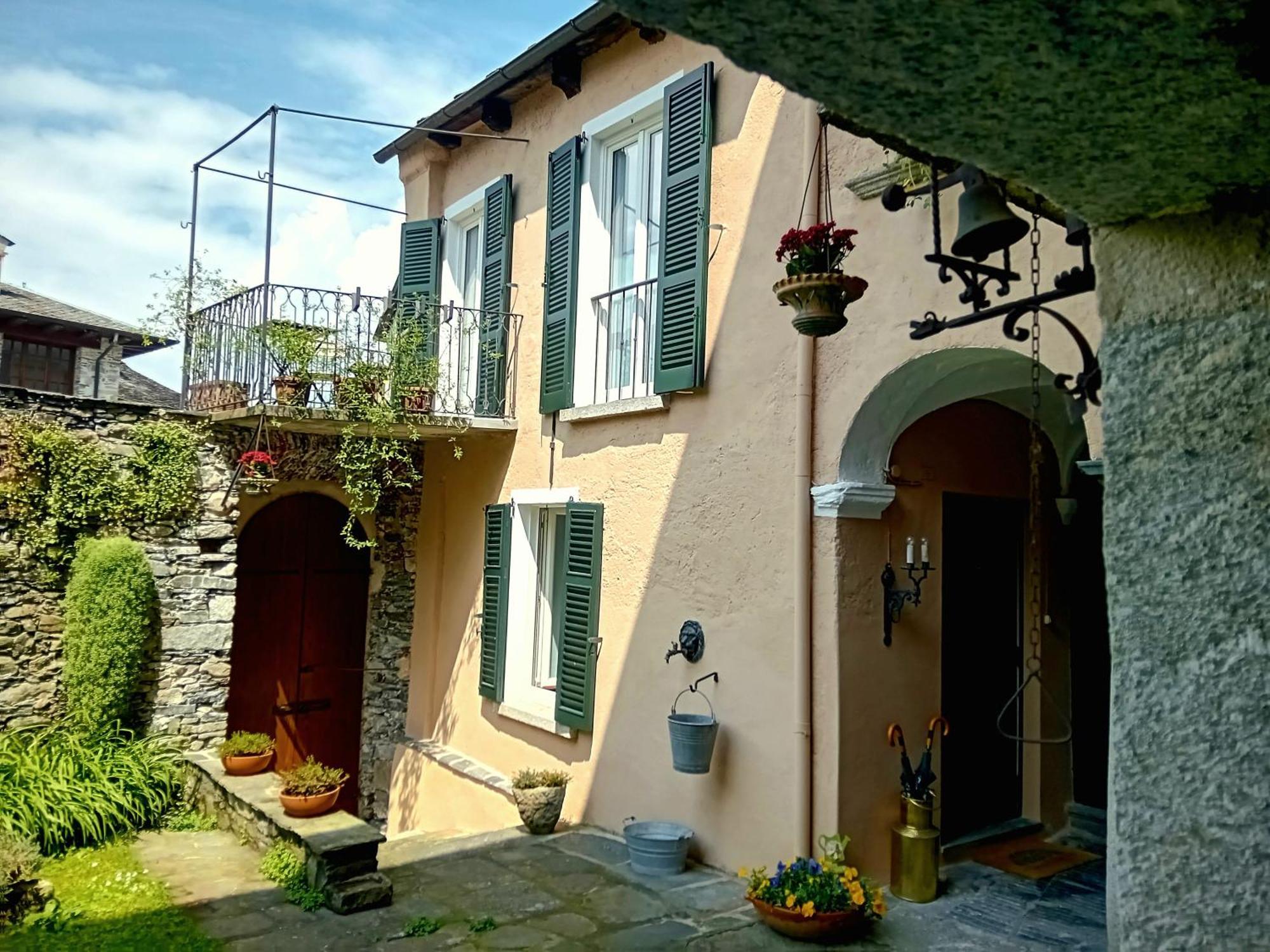 Casa Longhi Apartment Orta San Giulio Luaran gambar